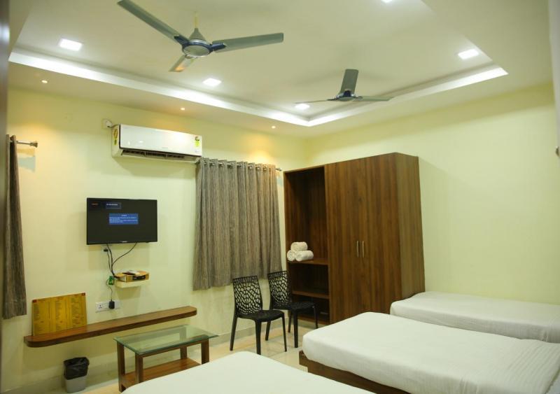 Hotel Maruthi Inn Nirmal  Dış mekan fotoğraf