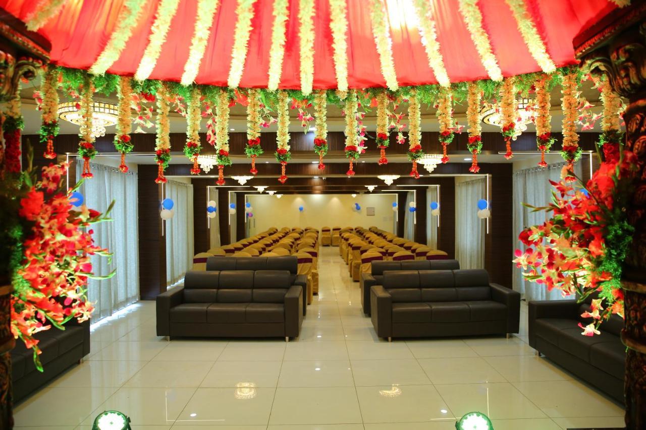 Hotel Maruthi Inn Nirmal  Dış mekan fotoğraf